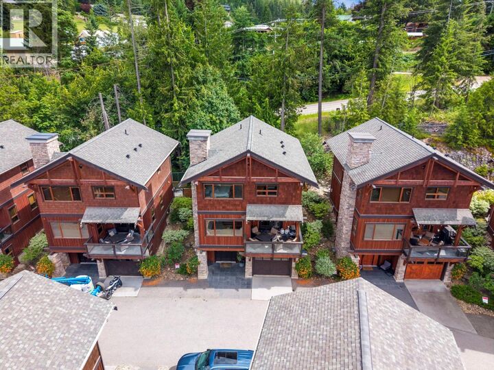 Property Photo: 2479 Eagle Bay Road 16 BC V0E 1H1