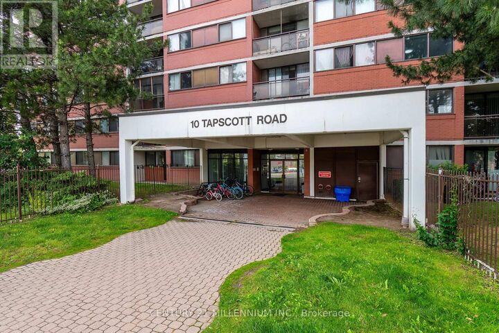 Property Photo: 10 Tapscott Cross 210 ON M1B 3L9