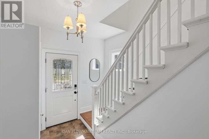 Property Photo:  176 Annis Street  ON L1H 3P4 