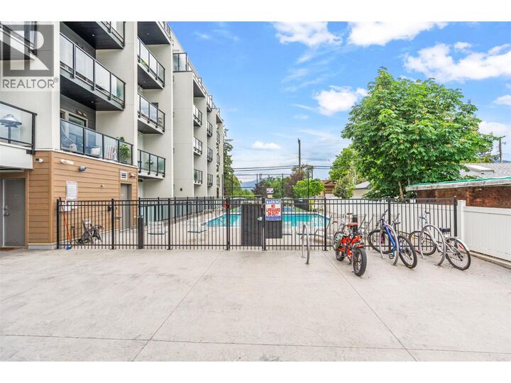 Property Photo: 2555 Lakeshore Road 303 BC V1H 0A4