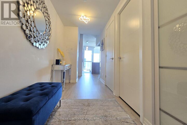 Property Photo:  88 Blue Jays Way 2507  ON M5V 0L7 