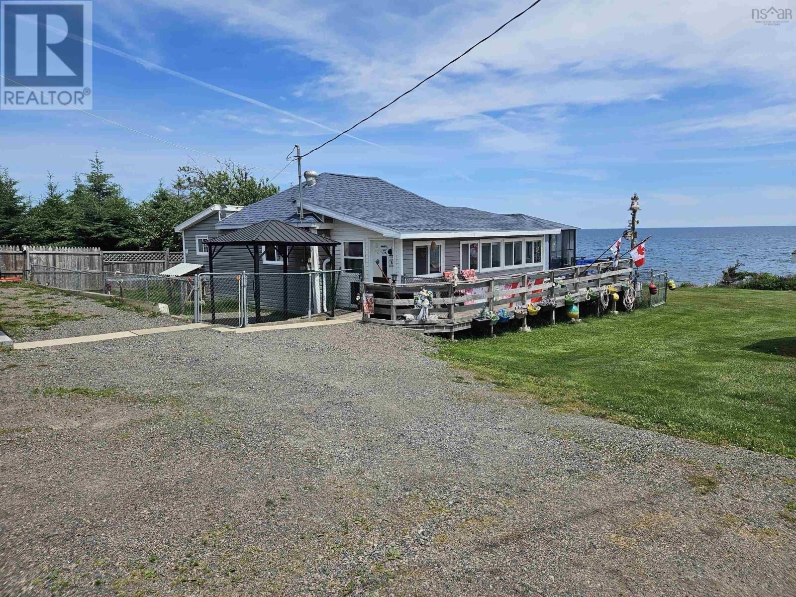 Property Photo:  402 Smith Point Road  NS B0K 1Y0 