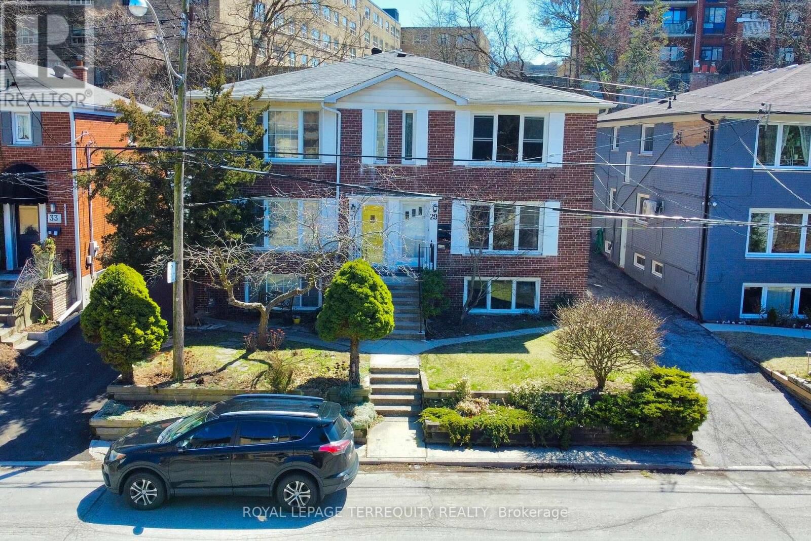 Property Photo: 29 Love Crescent ON M4E 1V6
