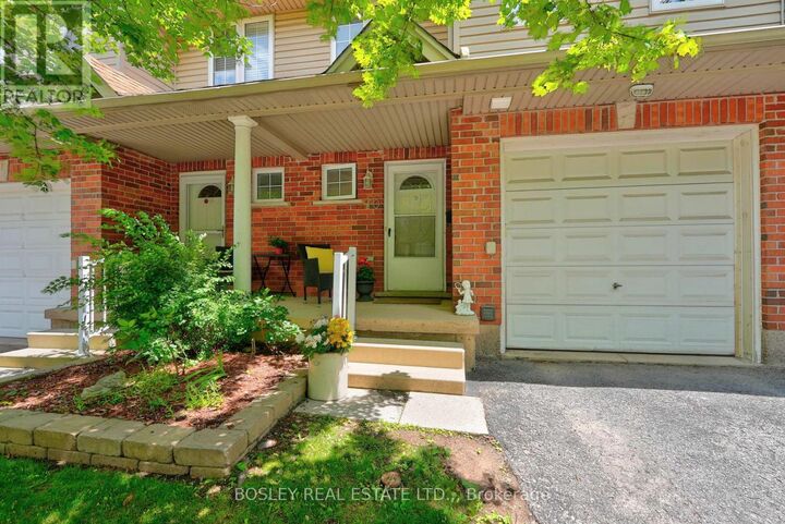 Property Photo: 6263 Valley Way 10 ON L2E 0A1