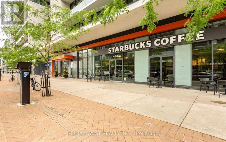 Property Photo:  4070 Confederation Pkwy #1504 Parkway  ON L5B 0E9 