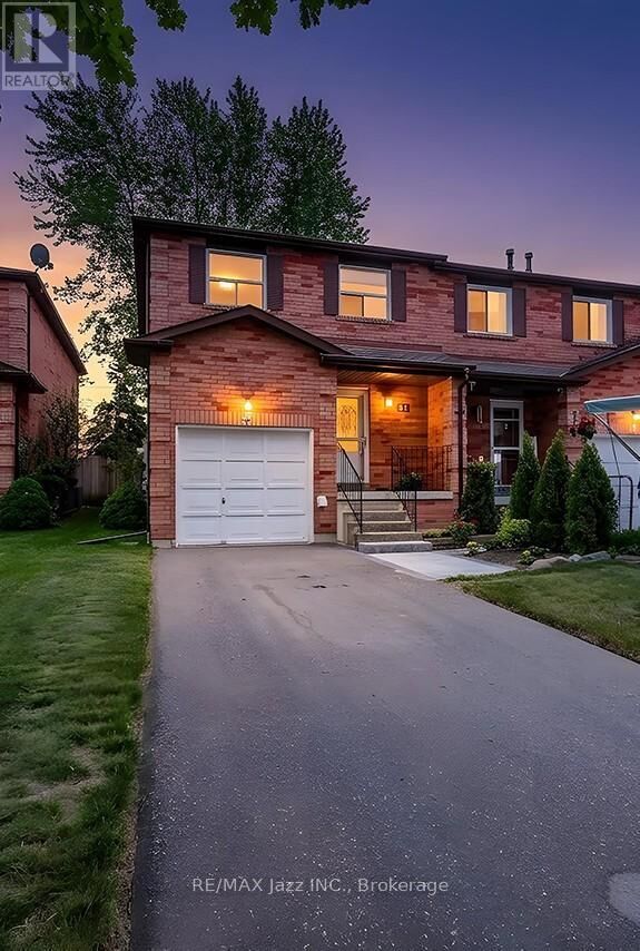 Property Photo:  11 Chance Court  ON L1C 4S4 