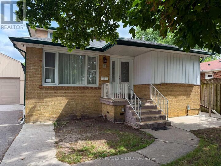 Property Photo:  35 Cumberland Drive  ON L6V 1W5 