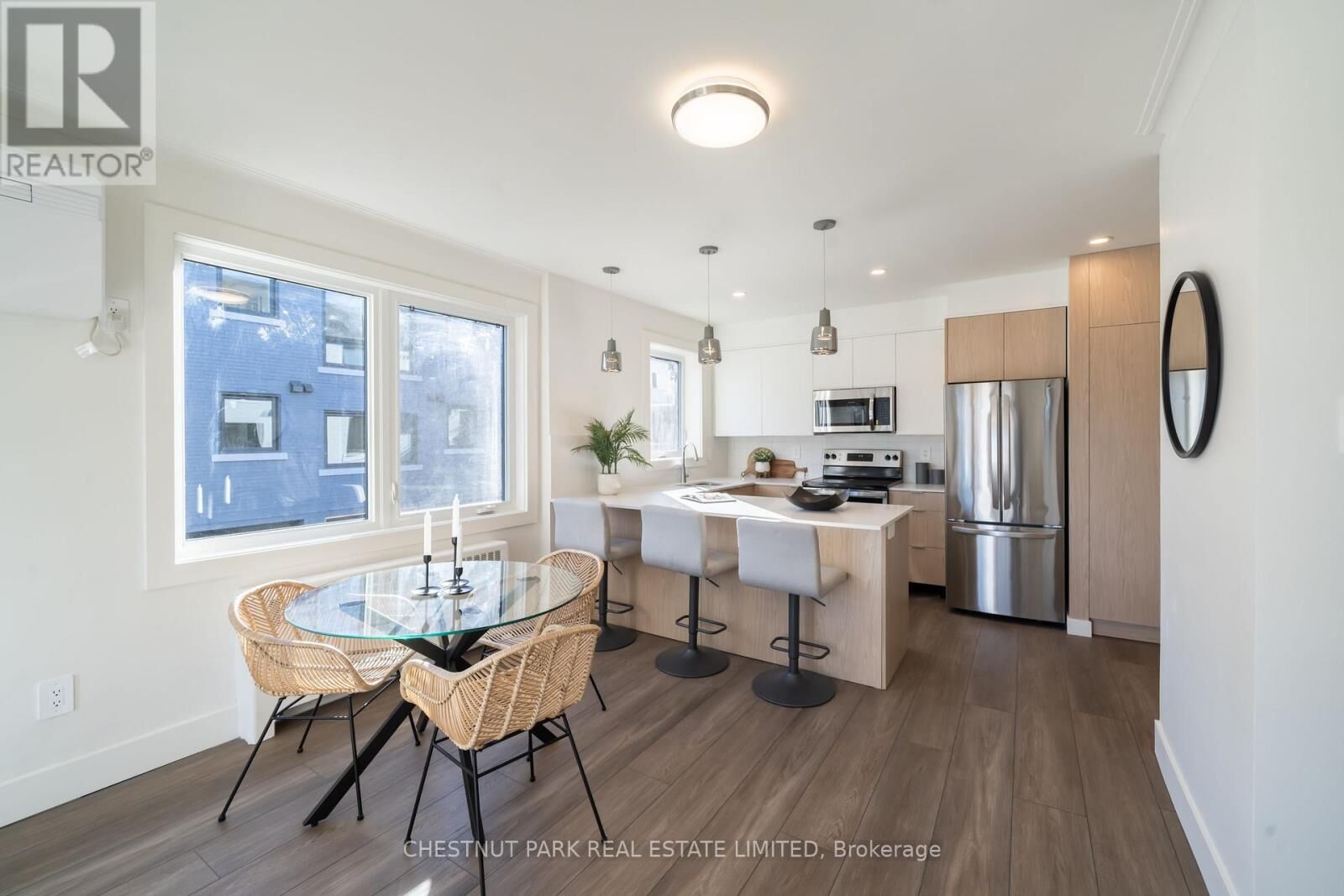 Property Photo: 1436 Avenue Road 4 ON M5N 2H7