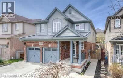 Property Photo: 908 Magdalena Court Lower ON N2E 0B3
