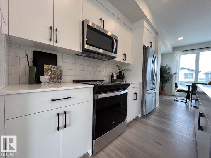Property Photo: 343 Rankin Drive AB T8N 8C7