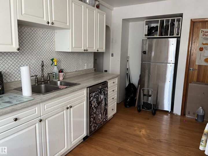 Property Photo:  5023 50 Street  AB T0A 3L0 