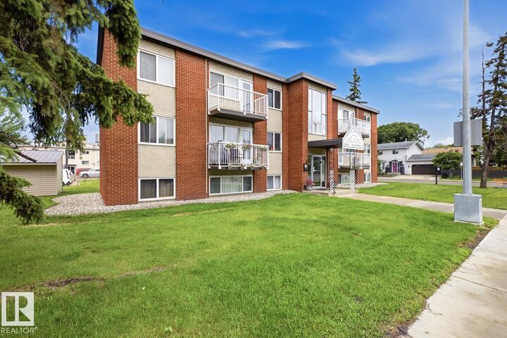 Property Photo:  10164 150 Street NW 15  AB T5P 1P1 