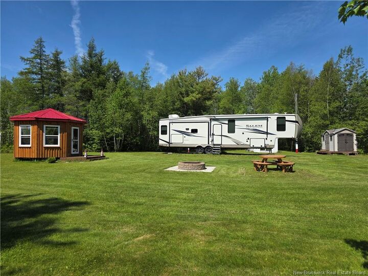 Property Photo: 1907 Rte 475 NB E4W 1N5