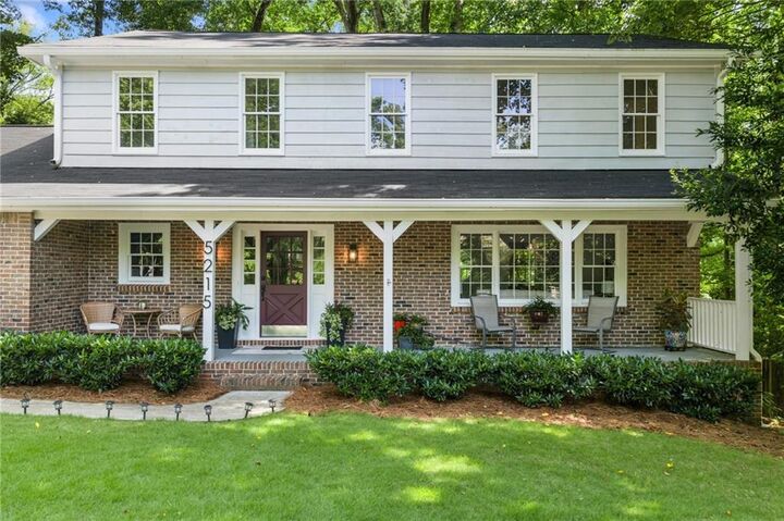 Property Photo:  5215 Huntingford Terrace  GA 30068 