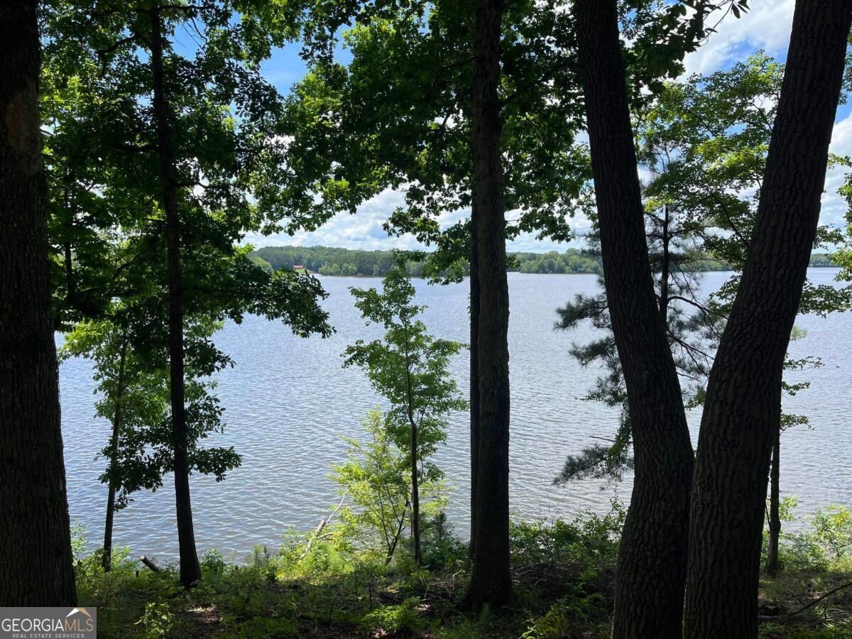 Property Photo:  1577 Pullman Lane  GA 30642 