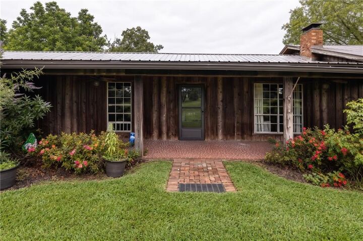 Property Photo:  369 L Sullivan Road  LA 71483 