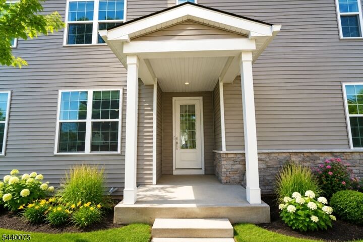 Property Photo: 21 Astoria Pl NJ 07936