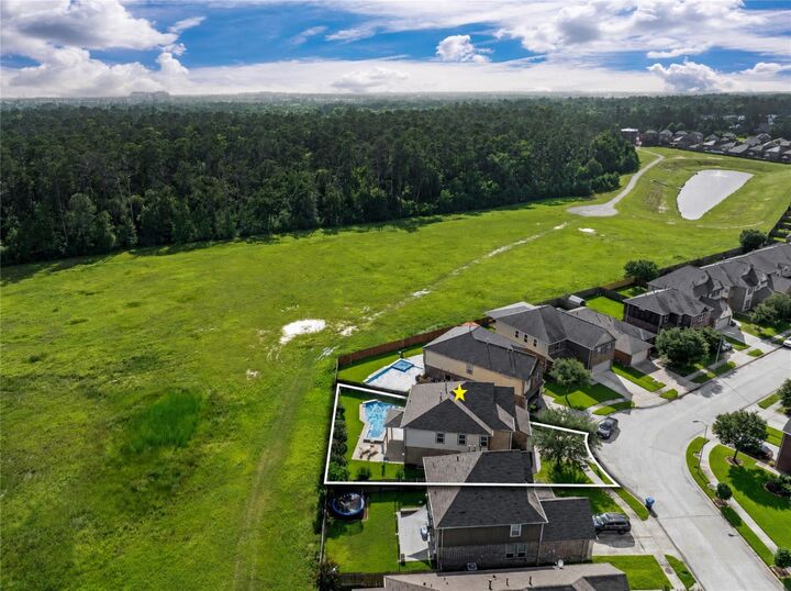 Property Photo: 2672 Magnolia Fair Way TX 77386
