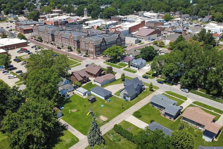 Property Photo:  509 Liberty Street  IA 50219 
