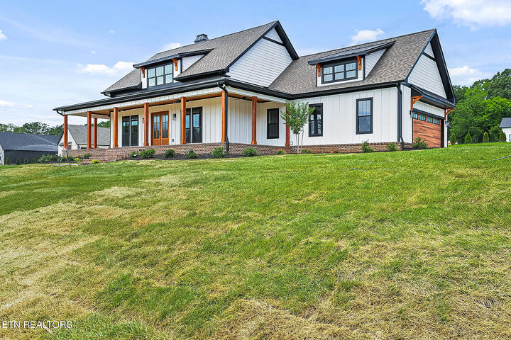 Property Photo: 1005 Sophie Drive TN 37742