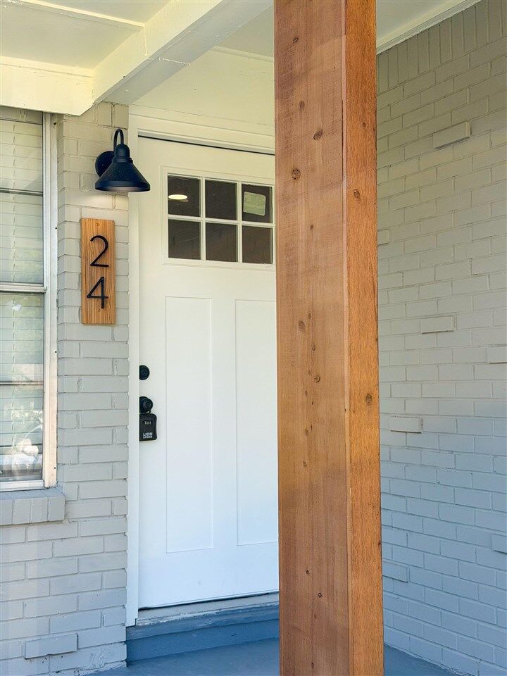 Property Photo: 24 NW 53rd St OK 73505