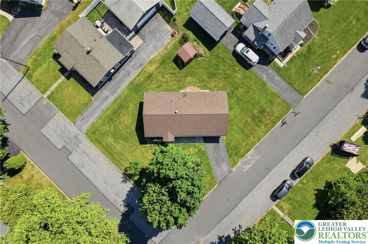 Property Photo:  65 Seyfried Avenue  PA 18064 