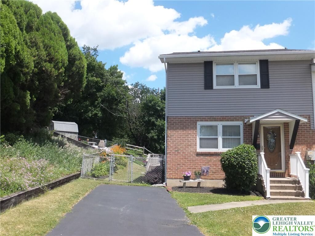Property Photo:  3360 S 2nd Street  PA 18052 