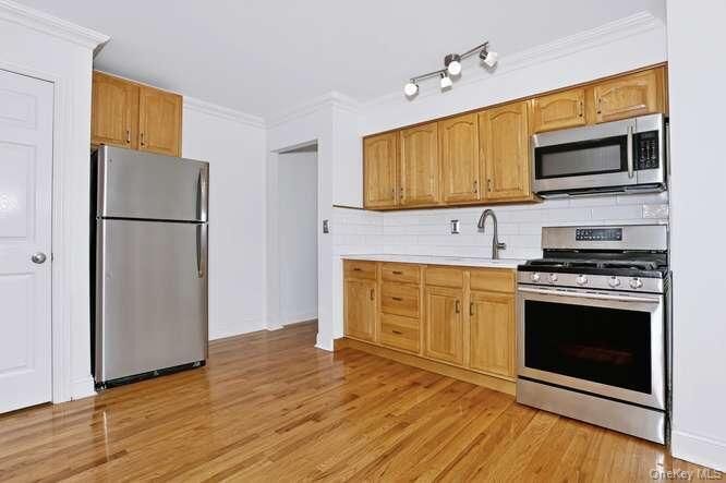 Property Photo:  233 N Middletown Road  NY 10965 
