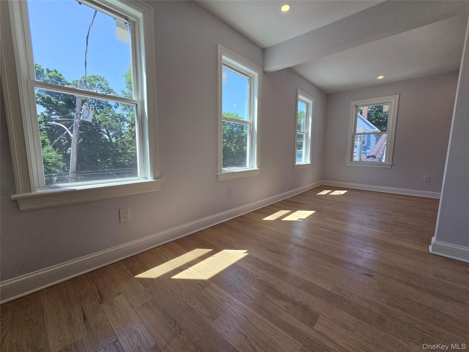 Property Photo: 965 Main Street 2 NY 10801