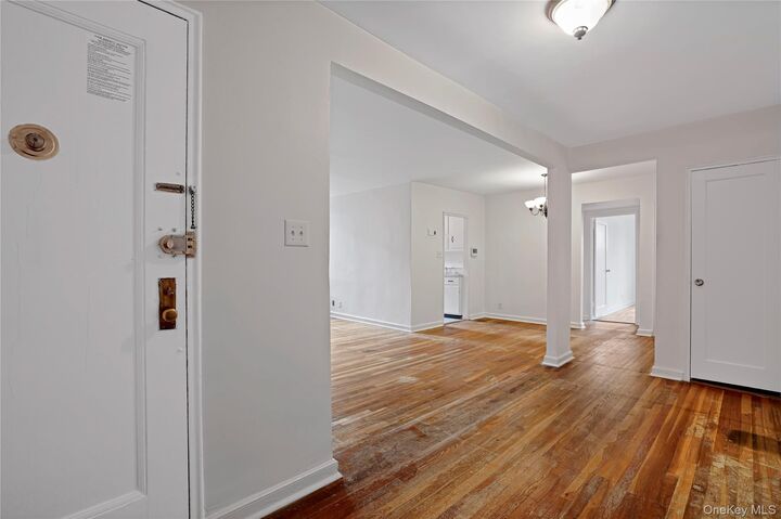 Property Photo: 2280 Burnett Street 3C NY 11229