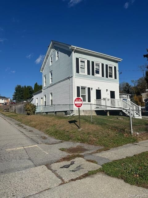 Property Photo: 26 Taylor 1st Floor Avenue NY 12601