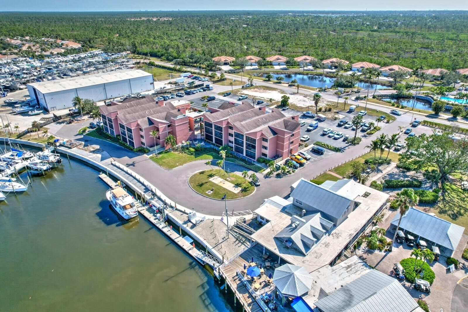 Property Photo:  3170 Matecumbe Key Road 112  FL 33955 