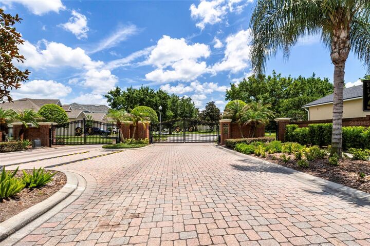 Property Photo:  16431 Bristol Lake Circle  FL 32828 