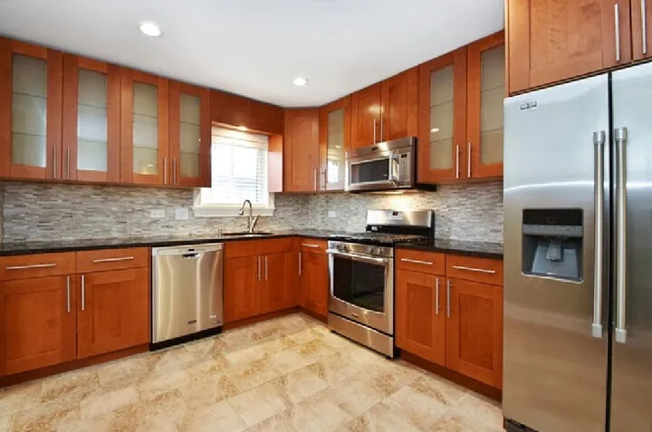 Property Photo:  9119 Lincoln Court 204  IL 60462 