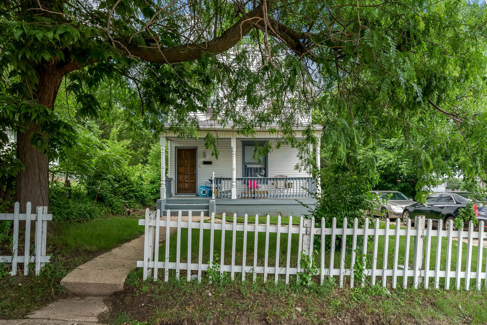 Property Photo:  1121 Preston Street  IL 61102 