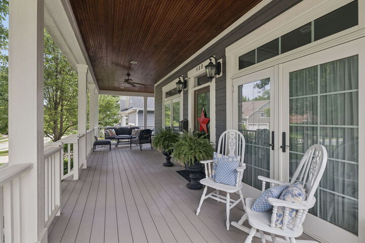 Property Photo: 488 S Columbia Street IL 60540