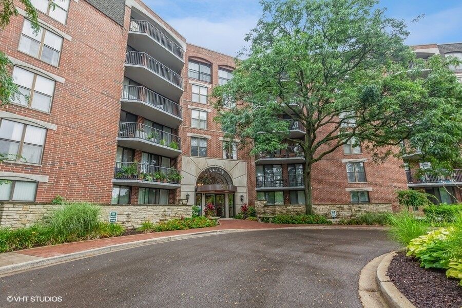 Property Photo:  511 Aurora Avenue 510  IL 60540 