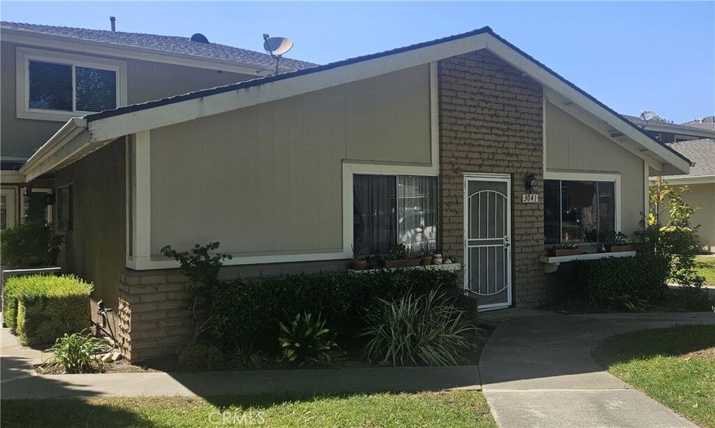 Property Photo:  3041 Knollwood  CA 91750 