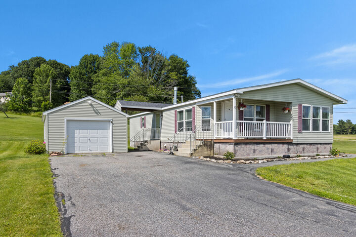 Property Photo:  9 Davis Brook Drive  ME 04274 