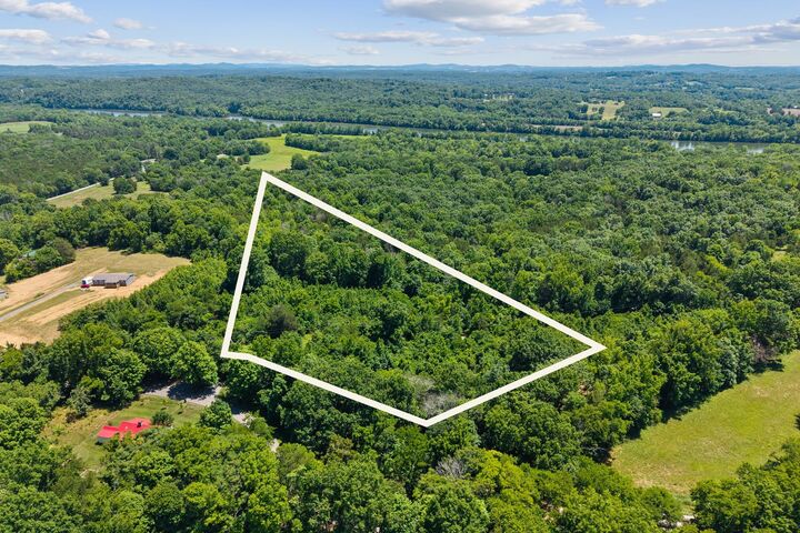 Property Photo:  0 Belotes Bend Rd  TN 37031 