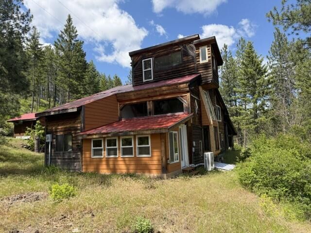 Property Photo:  1122 Orin Rice Rd  WA 99114 