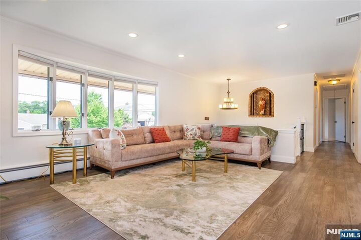 Property Photo:  15 Bogert Place  NJ 07013 