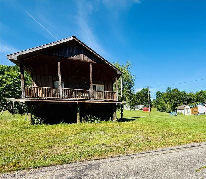 Property Photo:  42 Stewart Street  WV 26141 