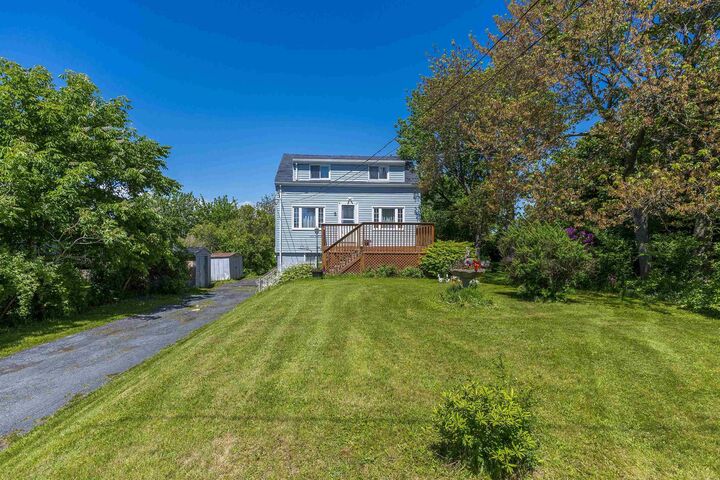Property Photo: 5 Fairview Avenue NS B3N 1W5