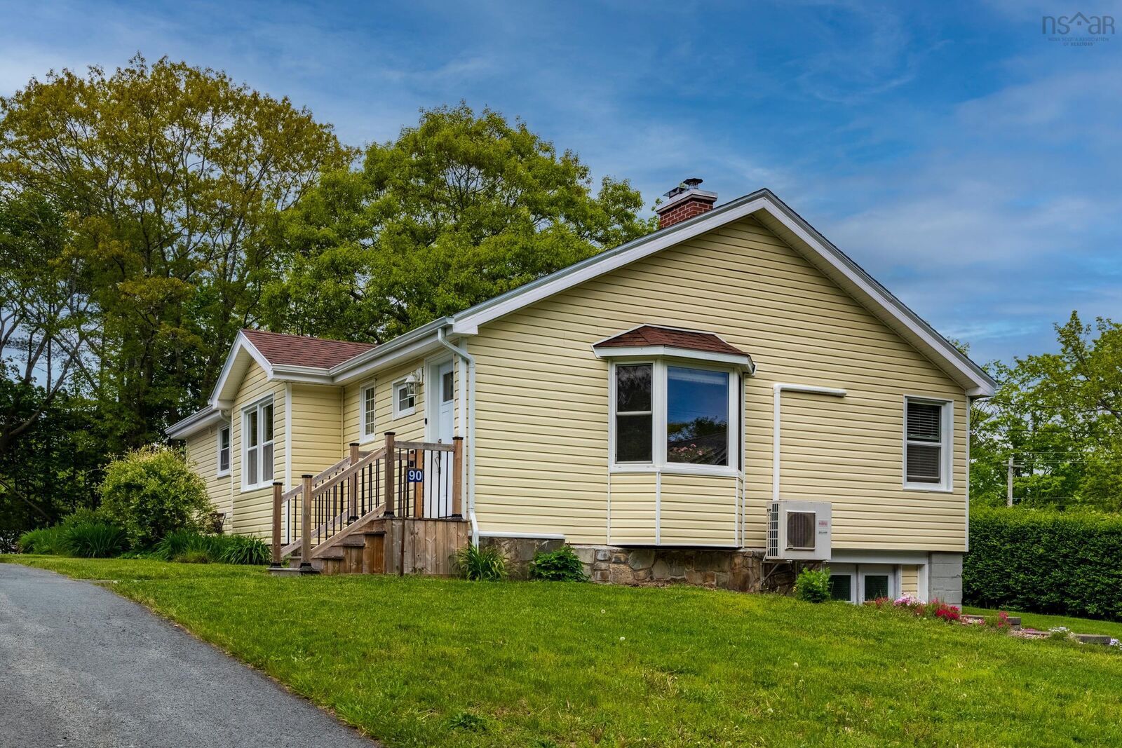 Property Photo:  90 Crescent Street  NS B4V 2C7 