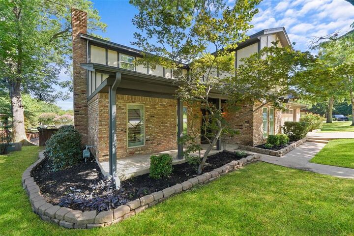Photo de la propriété:  1404 Creekford Drive  TX 76012 