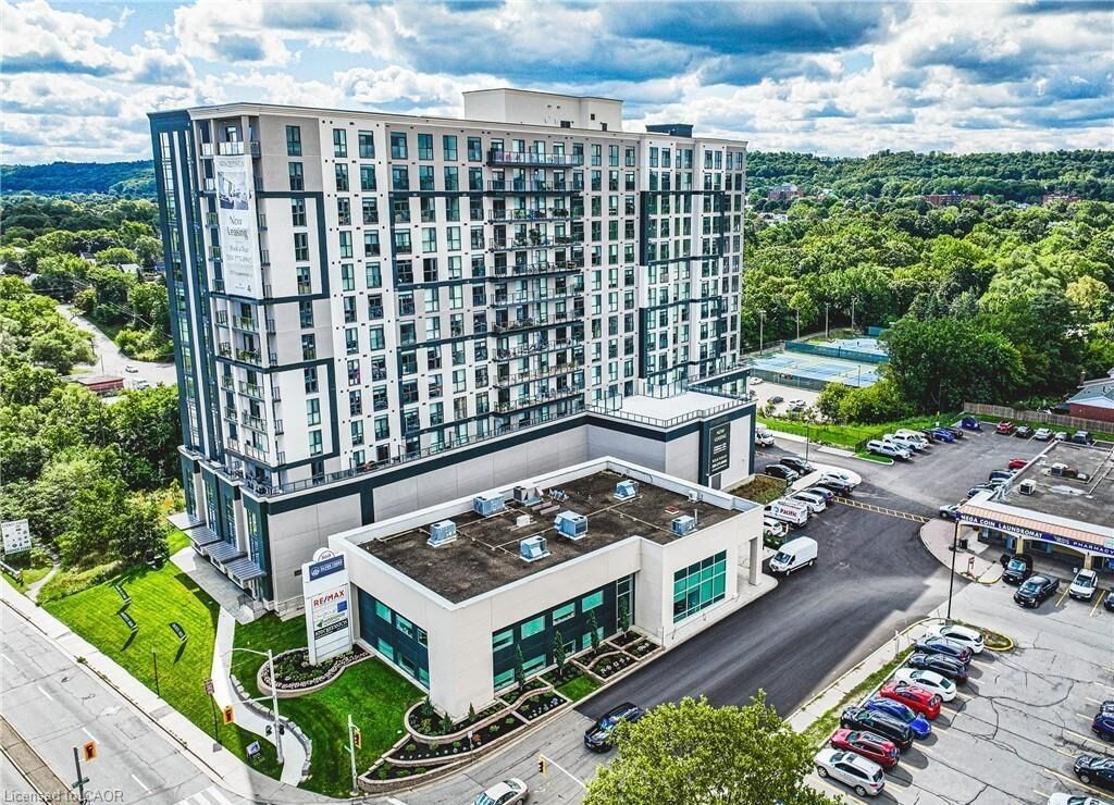 Property Photo:  870 Queenston Road 304  ON L8G 0B9 