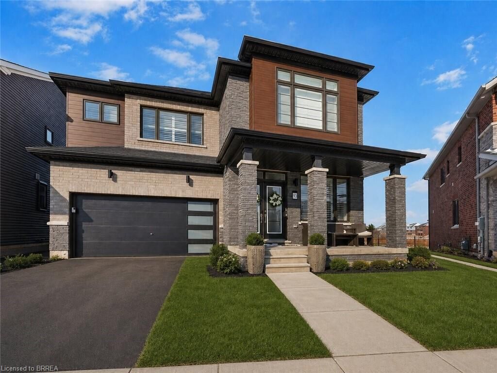 Property Photo: 93 Monteith Drive ON N3T 0V8