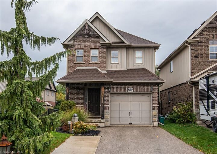Property Photo:  105 Captain McCallum Drive  ON N3A 0B5 