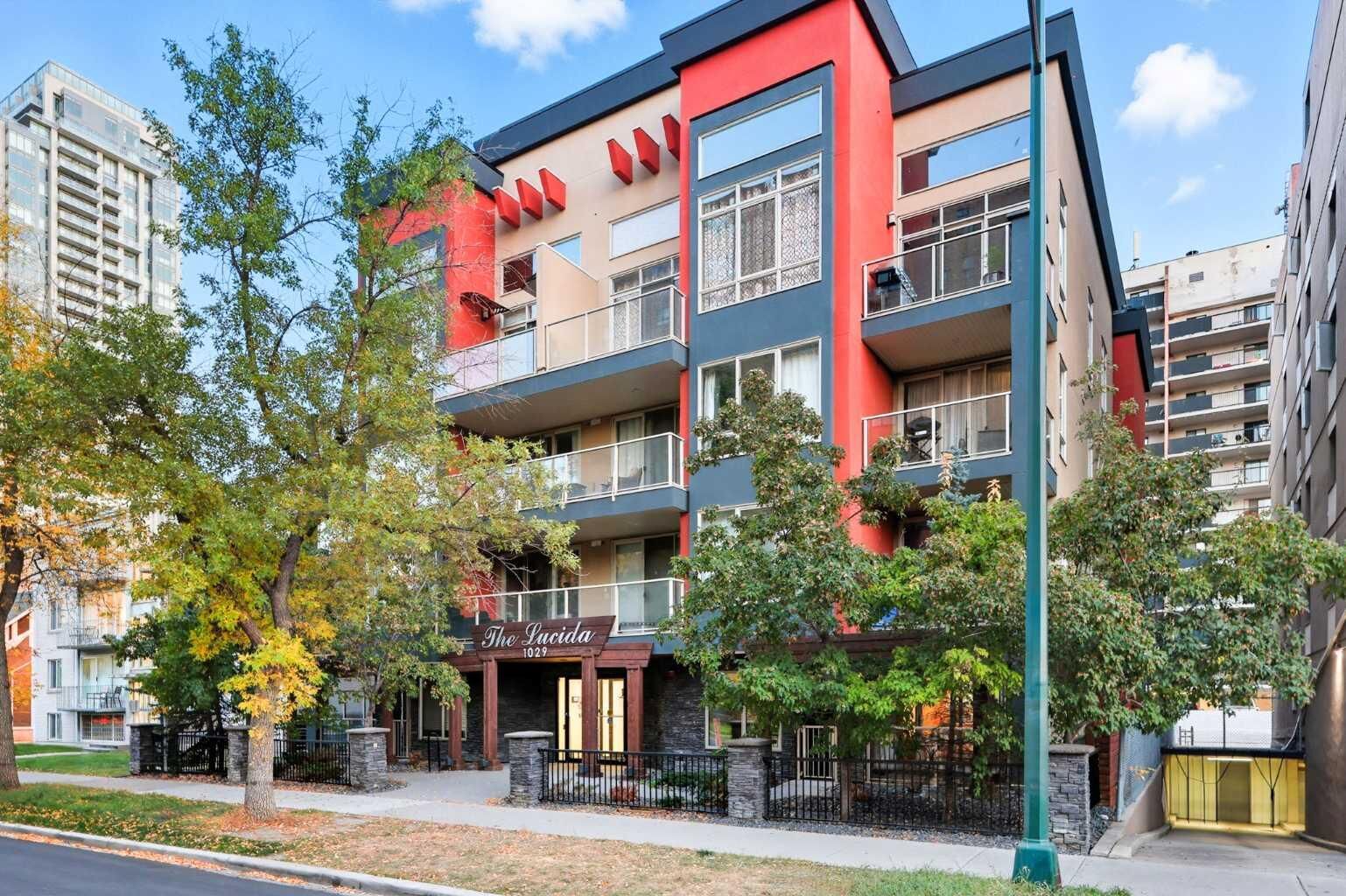 Property Photo: 1029 15 Avenue SW 103 AB T2R 0S5